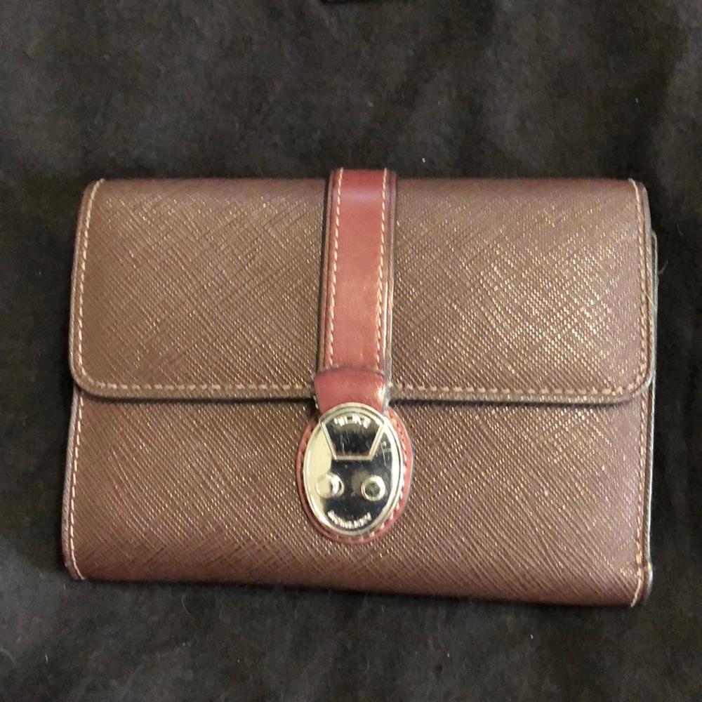 Tumi wallet